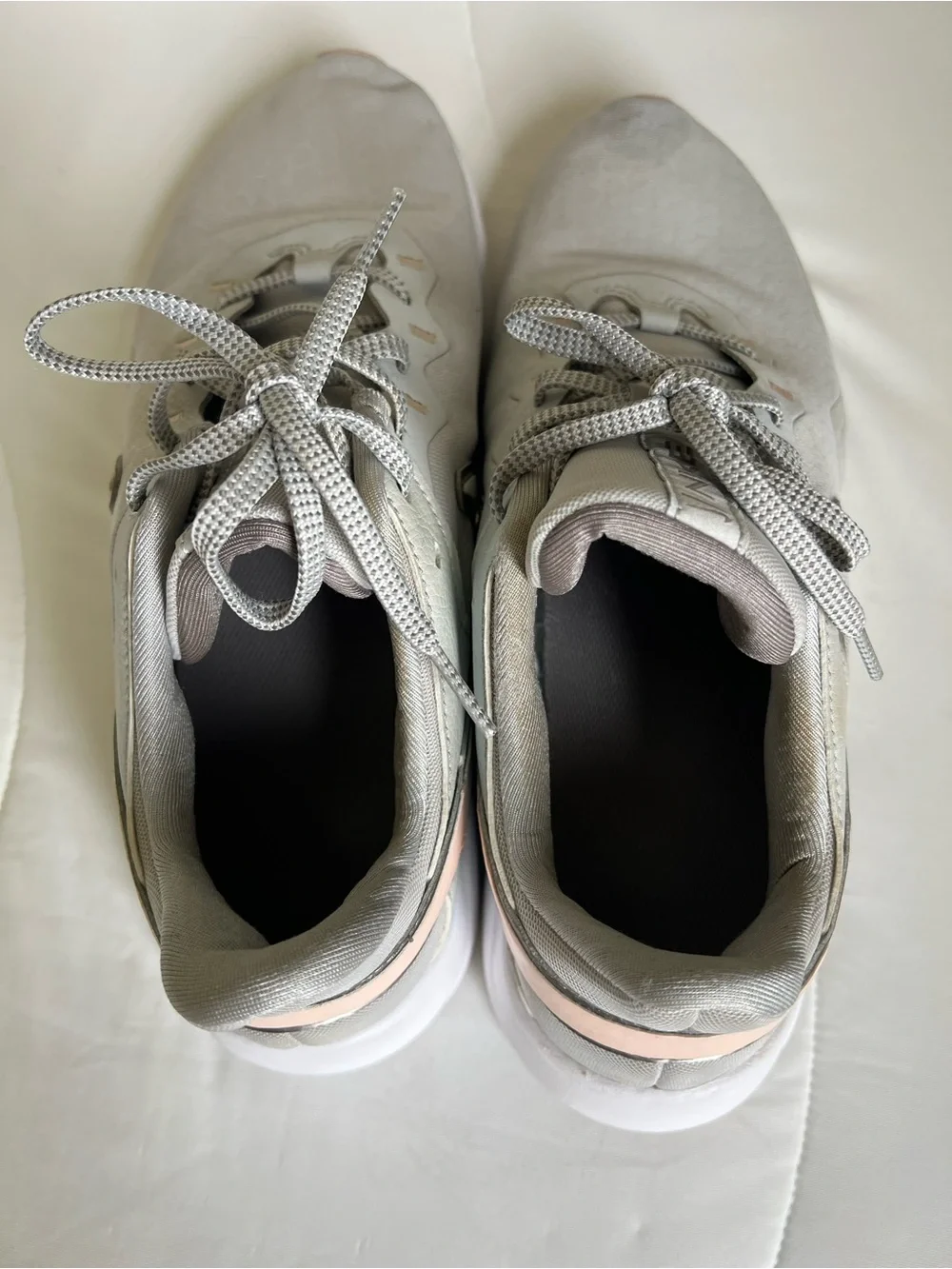 Nike Women's Legend Essential 2 Grey Fog Pale Coral size 9.5